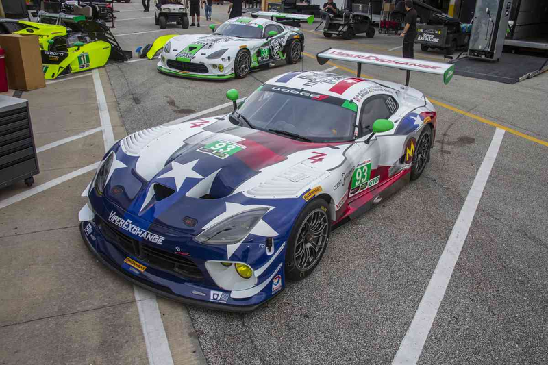 Illustration for article titled The Don't Mess With Texas Viper Is The Best Thing To Ever Happen To Race Cars